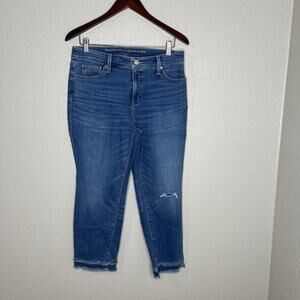 Chicos So Slimming Girlfriend Slim Leg Crop Jeans Size 8